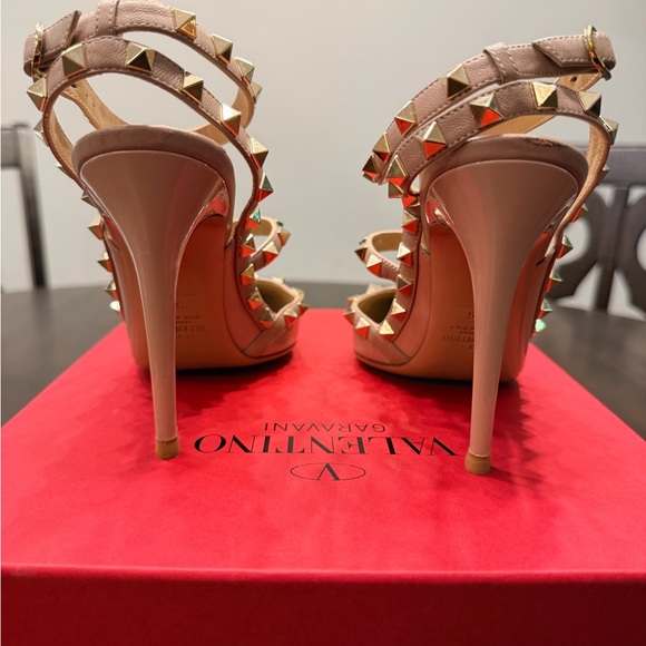 Valentino P45 Poudre Rockstud 100mm Slingback High-Heel Pumps - Picture 5 of 12